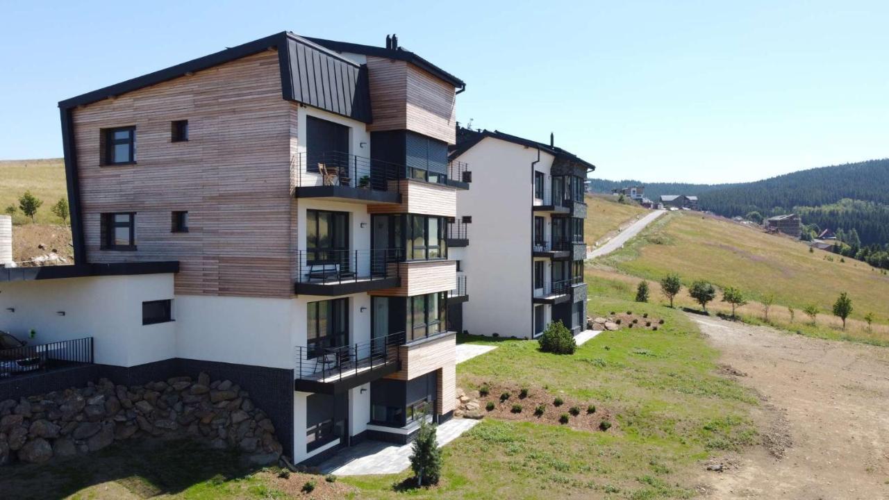 Boutique Apartment Heidi With Mountain View Loucná pod Klínovcem Exterior foto